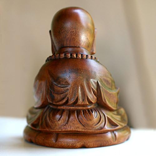 נוביקה מגולפת יד טבעית פסל בודהיסטי דתי מעץ מאינדונזיה 'בודהה הקטן מתפלל'